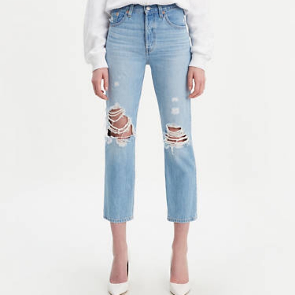 Levi's 501 Original Cropped Jean in Montgomery Patched